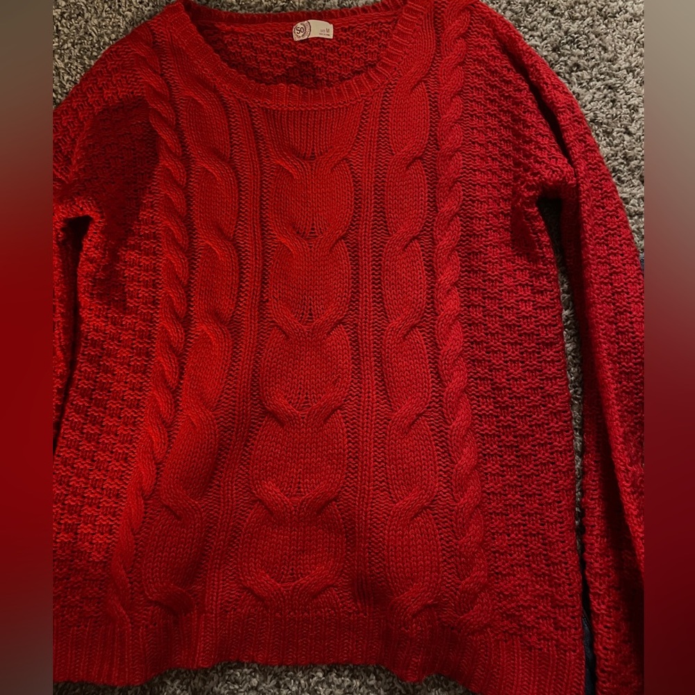 Simple red Christmas knitted sweater from SO